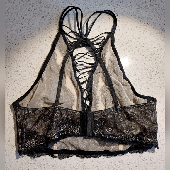 Victoria's Secret - Lace-up Halter Bralett (never worn) - Picture 2 of 5